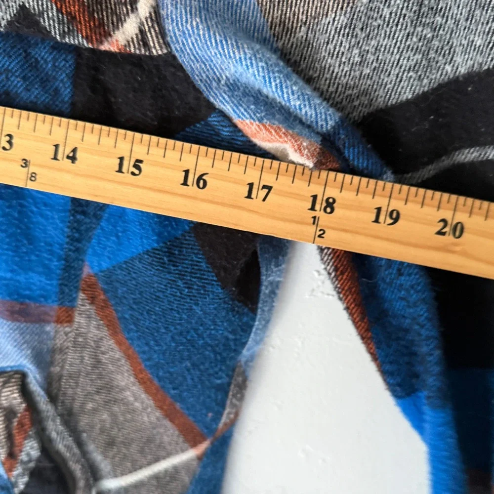 Woolrich Plaid Button Up Shirt Jacket Blue Orange Black Womens S P Outdoor Cabin - Picture 6 of 11